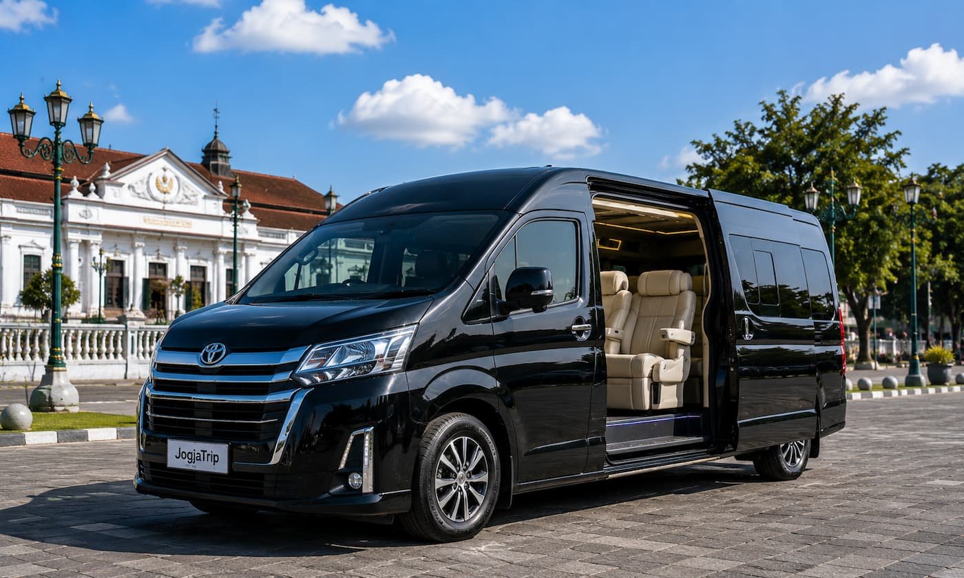 Sewa mobil Hiace Jogja untuk perjalanan wisata dan rombongan