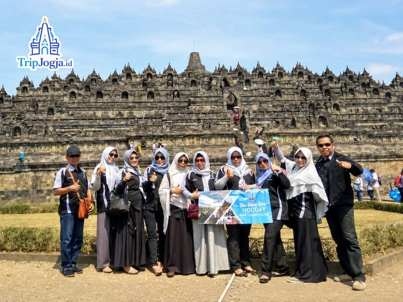 Pakej Borobudur dan VW Safari Desa Borobudur