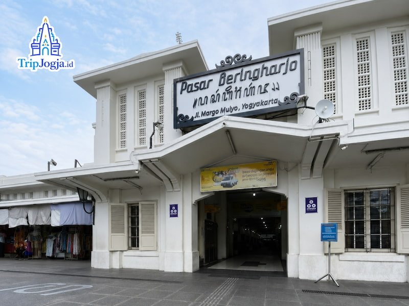 Pakej Jogja Studio Alam Gamplong Gumuk Pasir Obelix Sea View dan Merapi